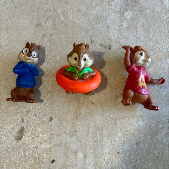 Three 2011 Alvin, Simon and Theodore Happy Meal Toys - Picture 1 of 1